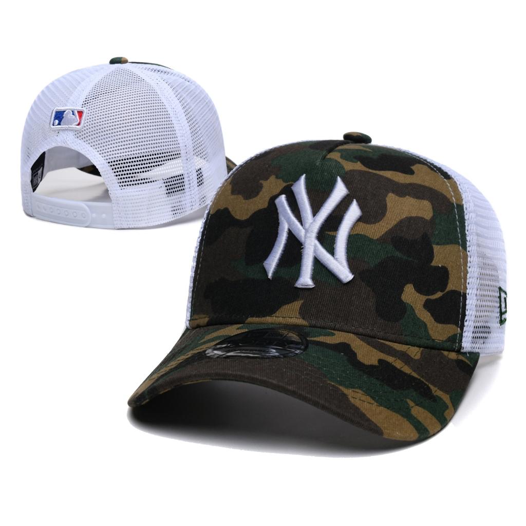New Era New York Yankees 9FORTY Clean Trucker Cap in Woodland Camo/White
