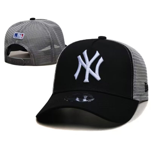 New Era New York Yankees Adjustable Trucker